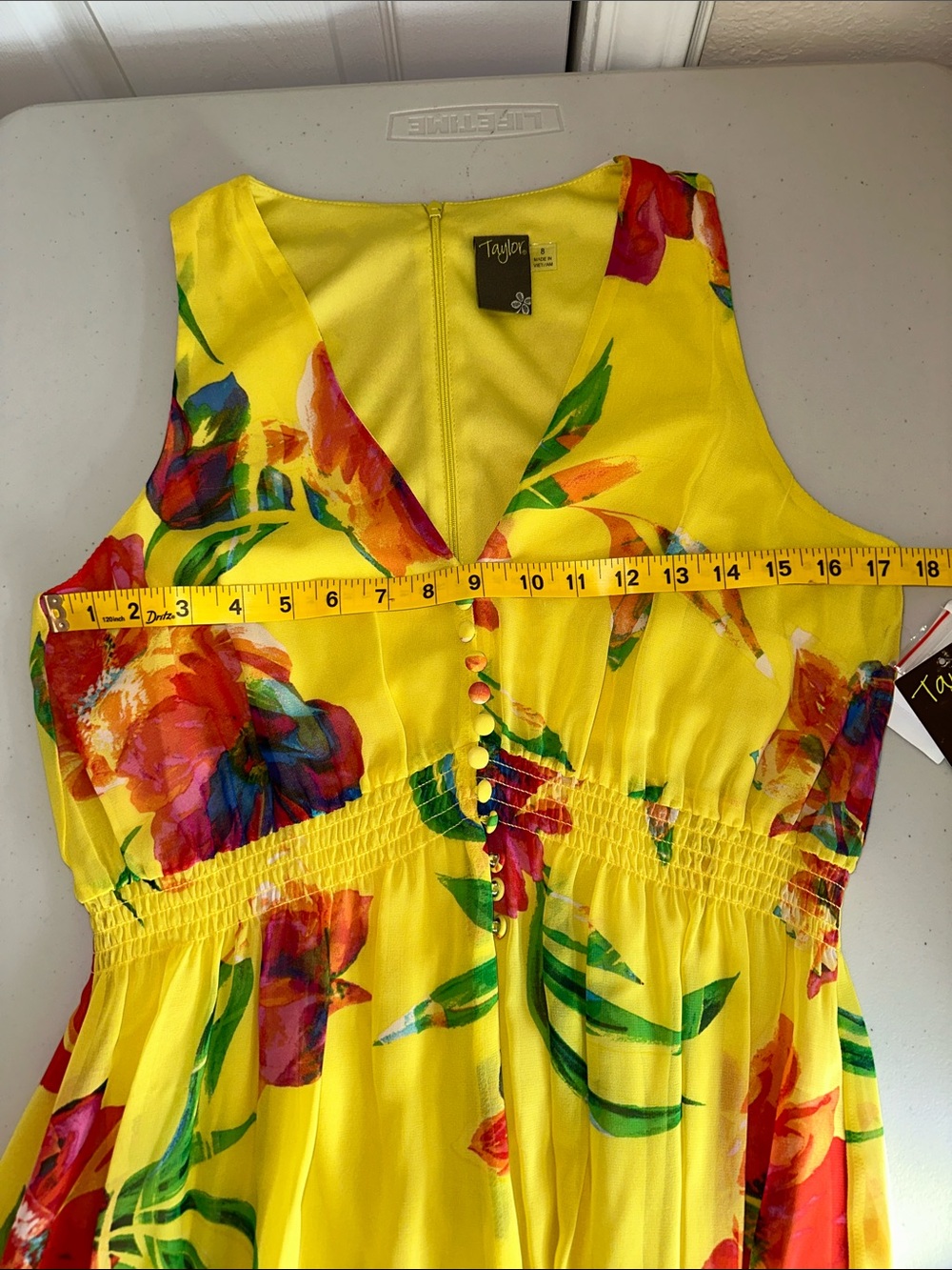 NWT Taylor Yellow Floral V-Neck Midi Dress Size 8 - Picture 5 of 14